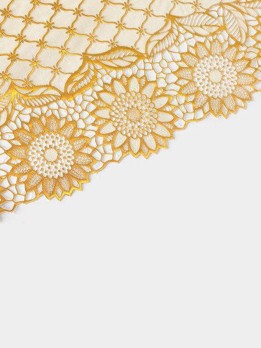 Дорожка сервировочная на стол «Букет», ажурная, 84×40 см, ПВХ, золотая