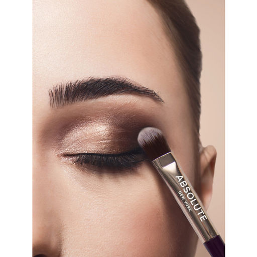 Кисть для теней для век Large Fluffy Shader Brush, большая 295262