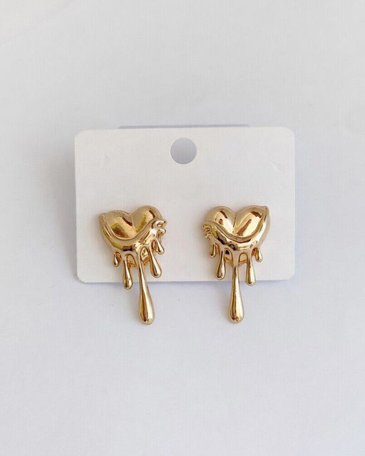 Стильные серьги