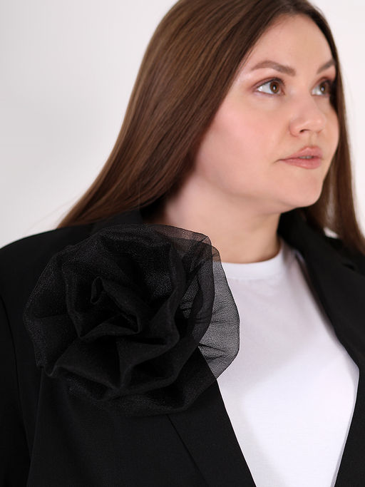 Брошь-цветок черного цвета большая