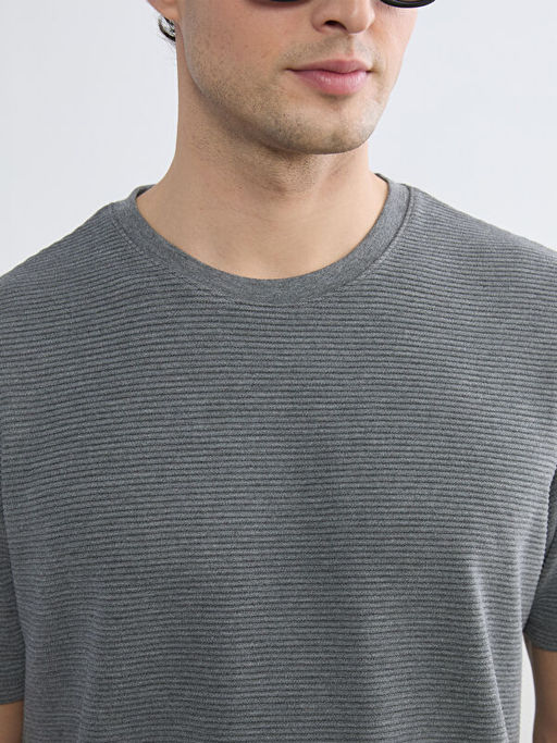 Bisiklet Yaka Dokulu Erkek Ti??rt