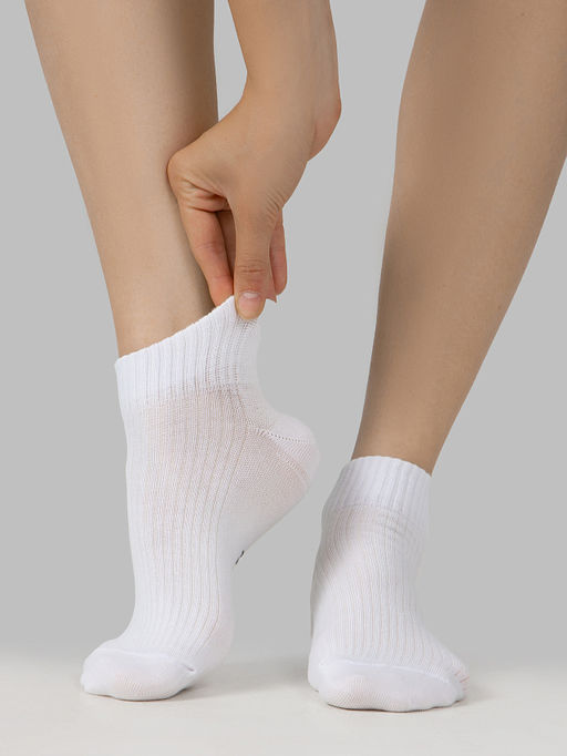 Носки женские белые в наборе, 3 пары - Mark formelle фото 6