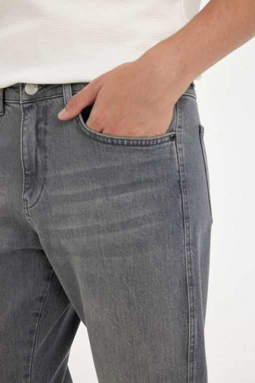 Узкие укороченные джинсовые брюки с нормальной талией и узкими штанинами - Defacto фото 5