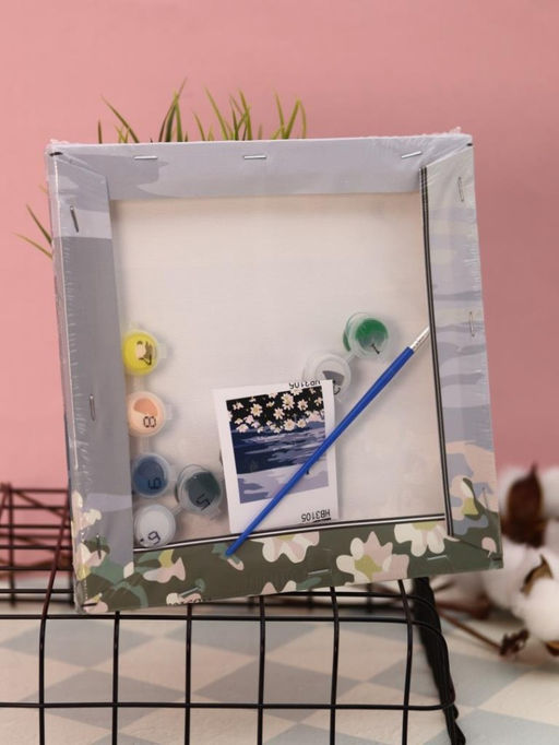 Картина по номерам на подрамнике Draw Me! White daisies, (20*20 см)