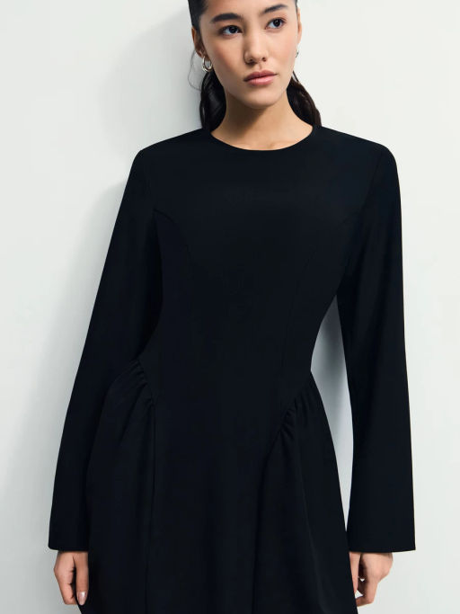 Платье мини со сборкой на бедрах / Zarina