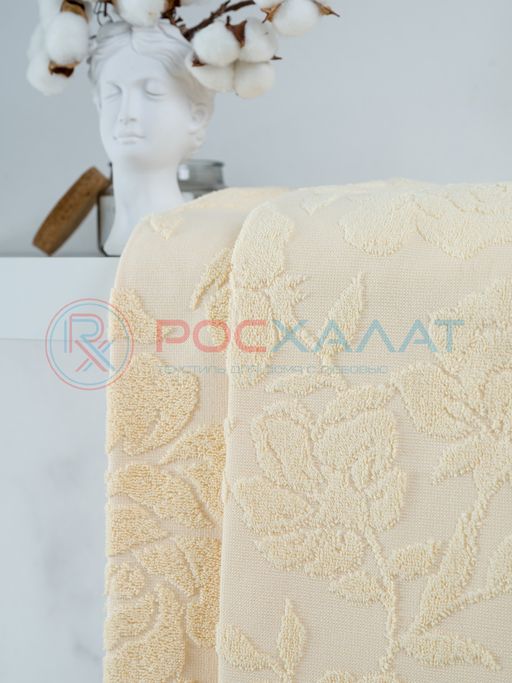 Махровое полотенце жаккардовое Шиповник кремово-желтое ПМА-6591 (196) 70х140