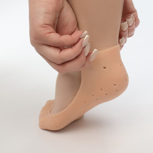 Носочки для педикюра, силиконовые, с перфорацией, 18×8 см, бежевые