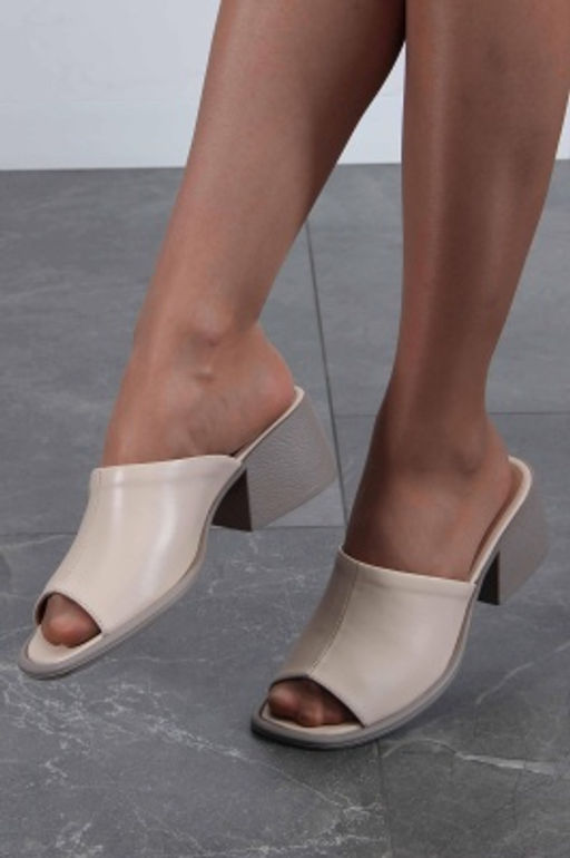 Босоножки 4012.23663vizon. Бежевый