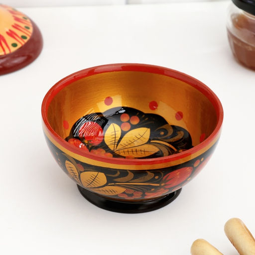 Чашка деревянная хохлома «Ягодка»