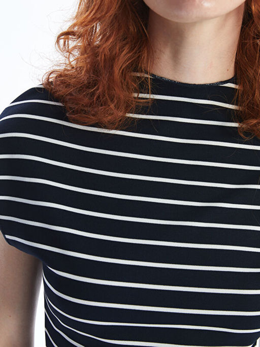 Dik Yaka ?izgili Elbise