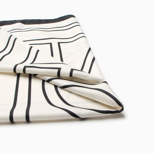 Платок женский MINAKU 70*70 см, белый  фото 2