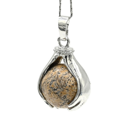 Подвеска Шар в ладонях 18*23мм с яшмой бежевой