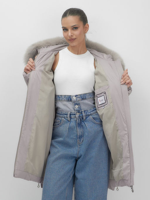 Пальто зимнее утепленное с мехом и капюшоном тренд светло-коричневого цвета 7630SK - Visdeer фото 13