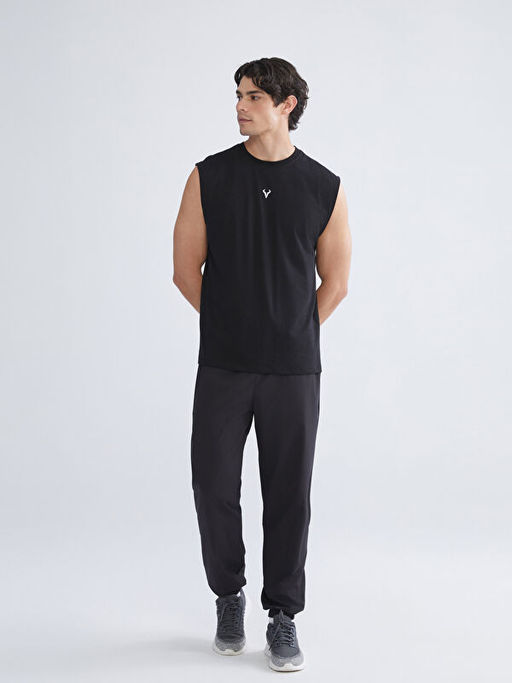 Bisiklet Yaka Bask?l? Erkek Kolsuz Ti??rt