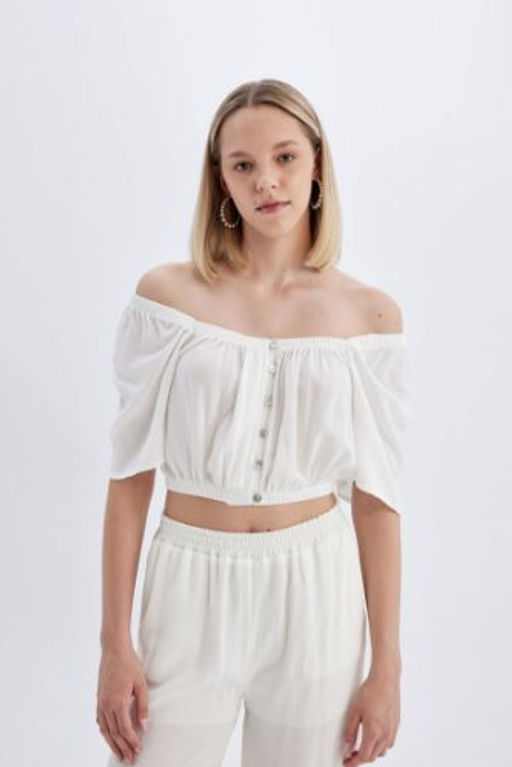 Regular Fit Kare Yaka Krink?l Viskon K?sa Kollu Bluz