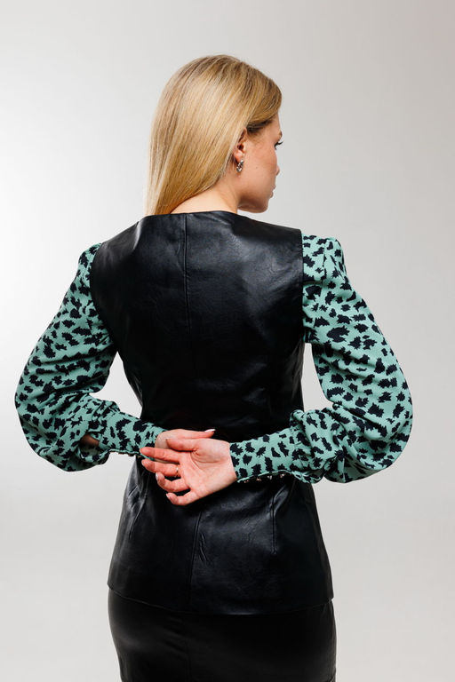 Жилет AmberA 1063 черный  фото 3