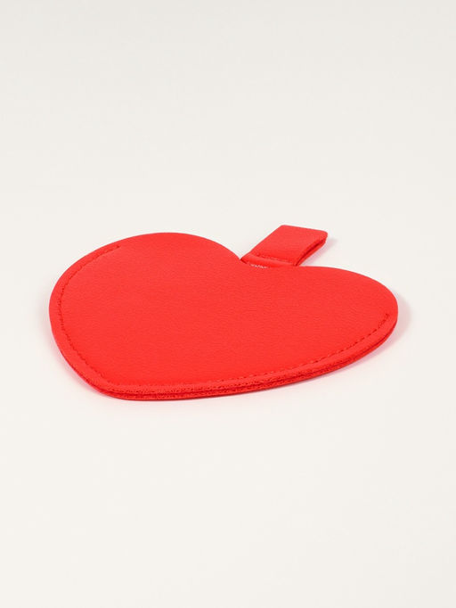 Зеркало карманное «Сердце», 8.4×9.5 см, в чехле из искусственной кожи, красное