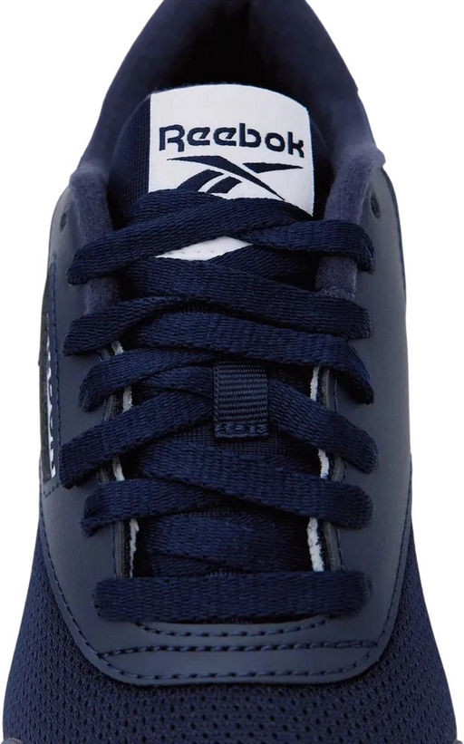 Кроссовки взрослые