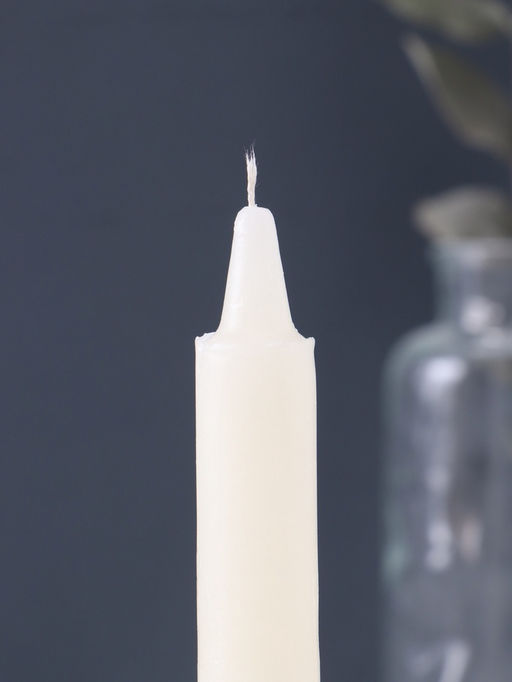 Цена за 30 шт. Свеча парафиновая хозяйственная 40 г, 15-16 см, 5 ч