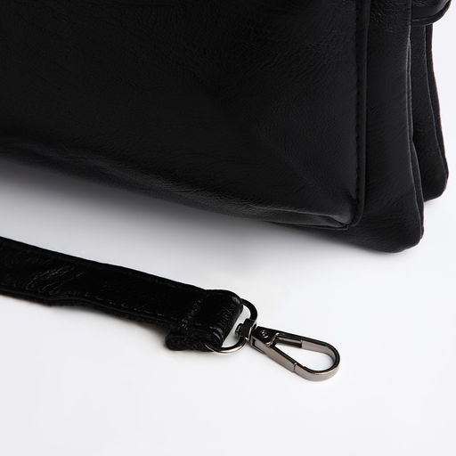 Сумка женская кросс-боди на молнии, 20.5×2×13 см, чёрная