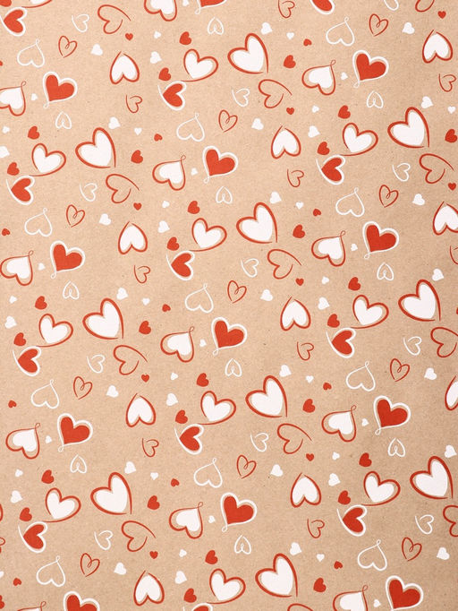 Бумага упаковочная крафт Сердечки 2 красный/белый цвет на коричневом фоне 0.72?105% м, 60 г