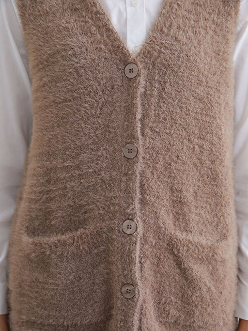 B?y?k Beden V Yaka Kad?n Pel?? Yelek