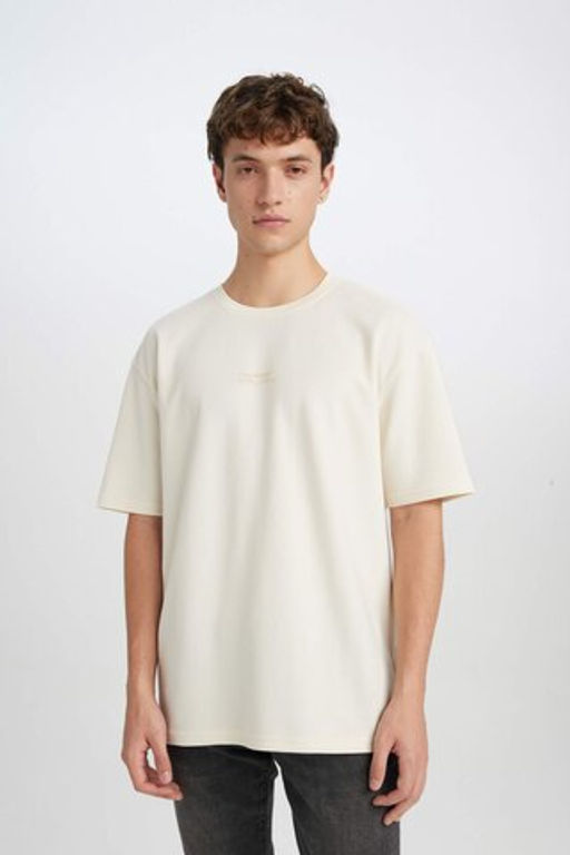 Boxy Fit Bisiklet Yaka Bask?l? K?sa Kollu Ag?r Kumas Tisort - Defacto фото 4