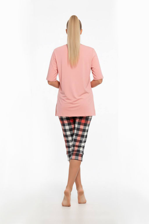 Пижама с бриджами и футболкой - 401