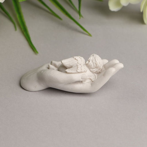 Цена за 2 шт. Сувенир полистоун "Белоснежный ангелочек спит на ладони" 2,5х7,5х3 см