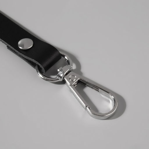 Ручка для сумки из натуральной кожи, регулируемая, с карабинами, 60 2 см 1,2 см, цвет чёрный/серебряный - Арт узор фото 3