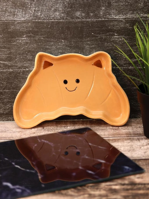 Тарелка керамическая iLikeGift Funny croissant, 20,3х13х2,5 см