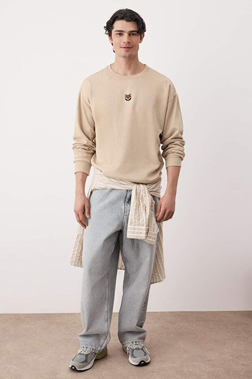 Ta_ Oversize/Geni_ Kesim Bisiklet Yaka Uzun Kol Hayvan Nak__l_ Sweatshirt TMNAW24SW00169 - Trendyolmilla фото 4