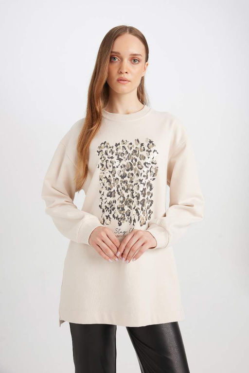 Тонкий свитшот-туника с круглым вырезом и принтом Relax Fit, подкладка из мягкого меха - Defacto фото 3