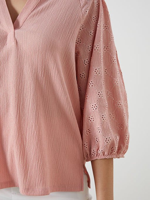 Ka??k Yaka Nak??l? Kad?n Bluz