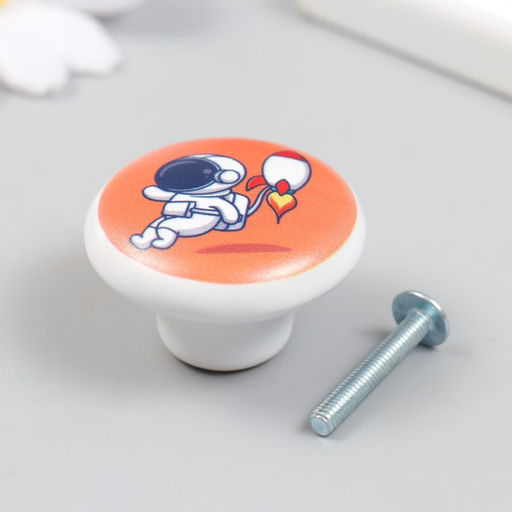 Ручка для шкатулки керамика, металл «Космонавт с ракетой», 3.8×3.8 см