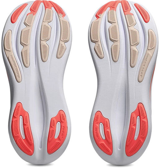 Кроссовки женские