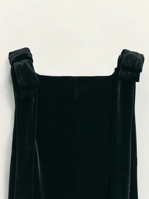 Бархатное платье миди с бантами на бретелях / Zarina