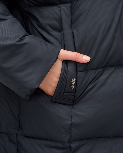 Куртка двубортная женская зимняя с капюшоном черного цвета 7736Ch Бренд: Visdeer  фото 6