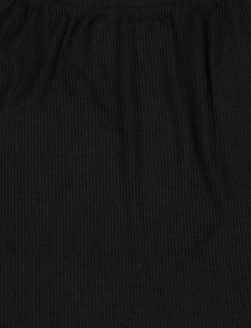 Юбка женская Апрель из вискозы с лайкрой черная с разрезом фото 4
