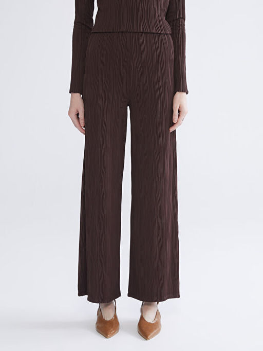 Beli Lastikli Dokulu Kad?n Pantolon