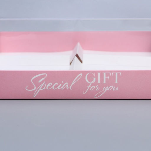 Цена за 5 шт. Коробка кондитерская для муссовых пирожных «Love», 17.8×17.8×6.5 см