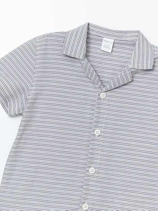 K?sa Kollu ?izgili Erkek ?ocuk G?mlek