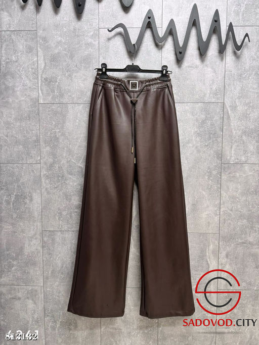 Брюки теплые из матовой экокожи