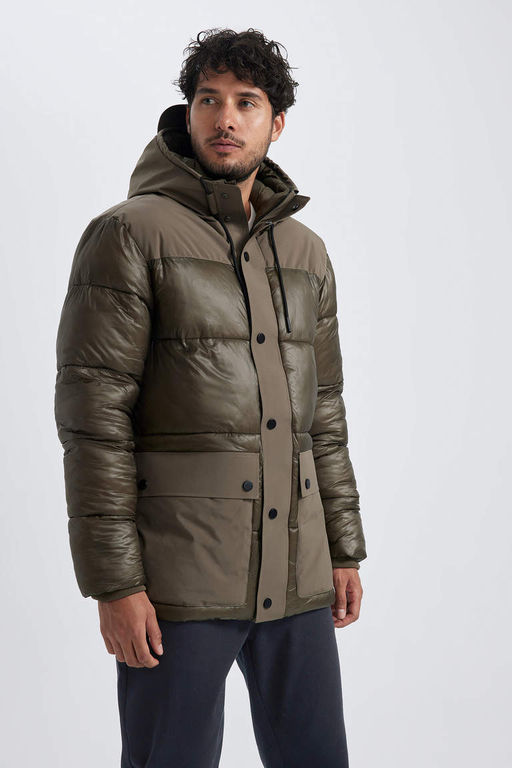 Пуховик стандартного кроя с капюшоном - Defacto фото 4