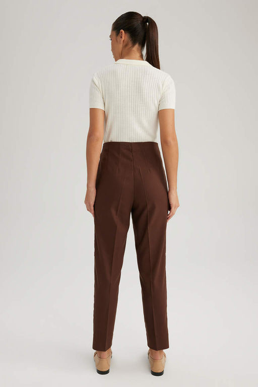 Короткие брюки узкого кроя с карманами и высокой талией - Defacto фото 5