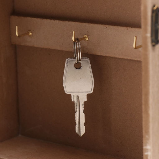 Ключница настенная «Кофемолка», дерево, 6 крючков, 7×17×24.5 см