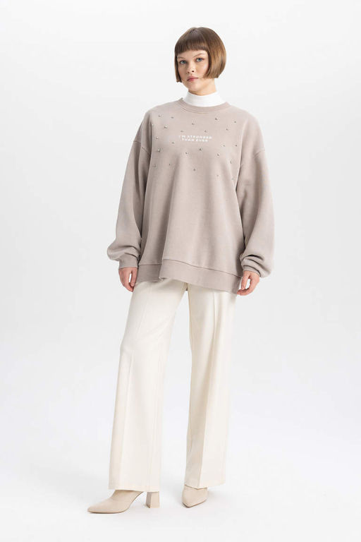 Плотный потертый свитшот с эффектом выцветания Relax Fit с круглым вырезом - Defacto фото 2