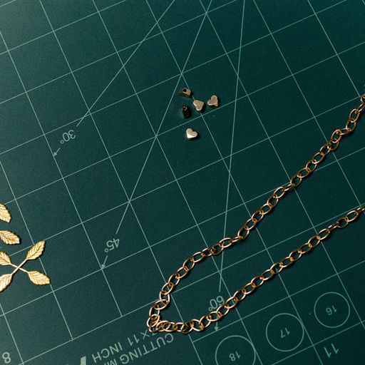 Бусина - разделитель радированный «Сердечко», набор 10 шт. 6×6 мм, внутренний d=2 мм, цвет золото