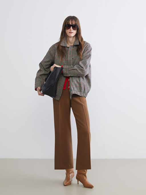 G?mlek Yaka Bal?ks?rt? Desenli Kad?n Ka?e Ceket