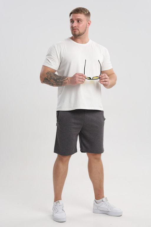 16 Шорты мужские